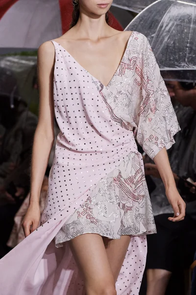 Look 194